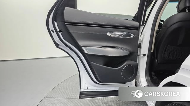 Genesis GV70 id 4779893 из Кореи 17