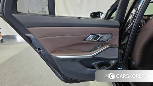 BMW 3 Series (G20) id 4730129 из Кореи 17