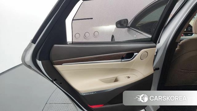 Hyundai Grandeur IG id 4311043 из Кореи 17