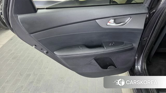 Kia Come New K3 id 4850146 из Кореи 17
