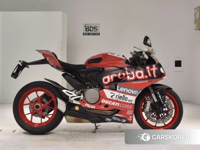 Проданный Ducati PANIGALE V2 2021 из Японии