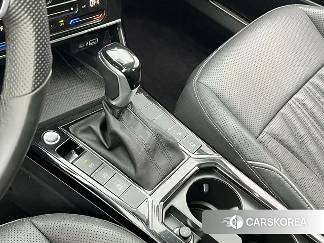 Volkswagen Passat id 4259495 из Китая 17