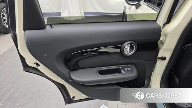 Mini Cooper Clubman id 4765401 из Кореи 17