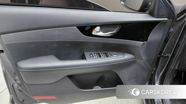Kia The New K3 2nd generation id 4905459 из Кореи 17