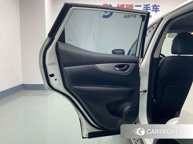 Nissan Qashqai id 4298002 из Китая 17