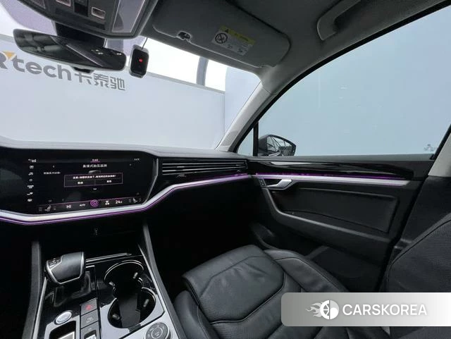Volkswagen Touareg id 4207350 из Китая 17
