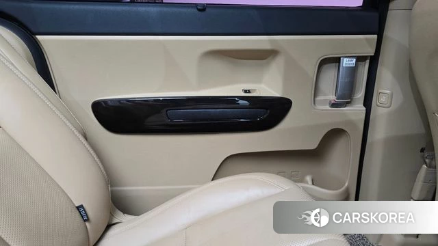 Kia The New Carnival id 4647757 из Кореи 17