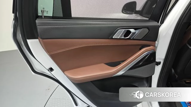 BMW X6 (G06) id 4686832 из Кореи 17