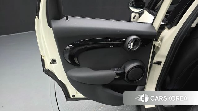 Mini Cooper id 4712049 из Кореи 17