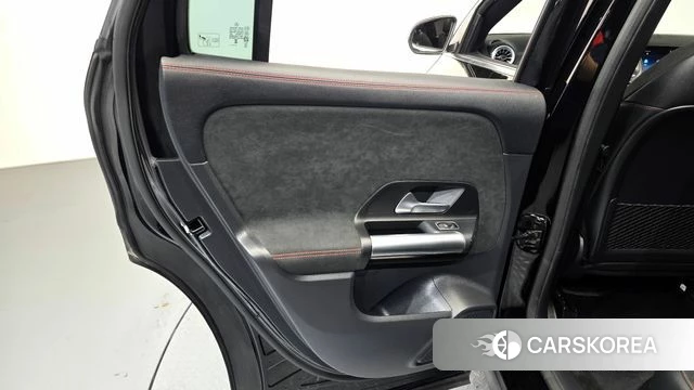 Mercedes-Benz GLA - Class H247 id 4493943 из Кореи 17