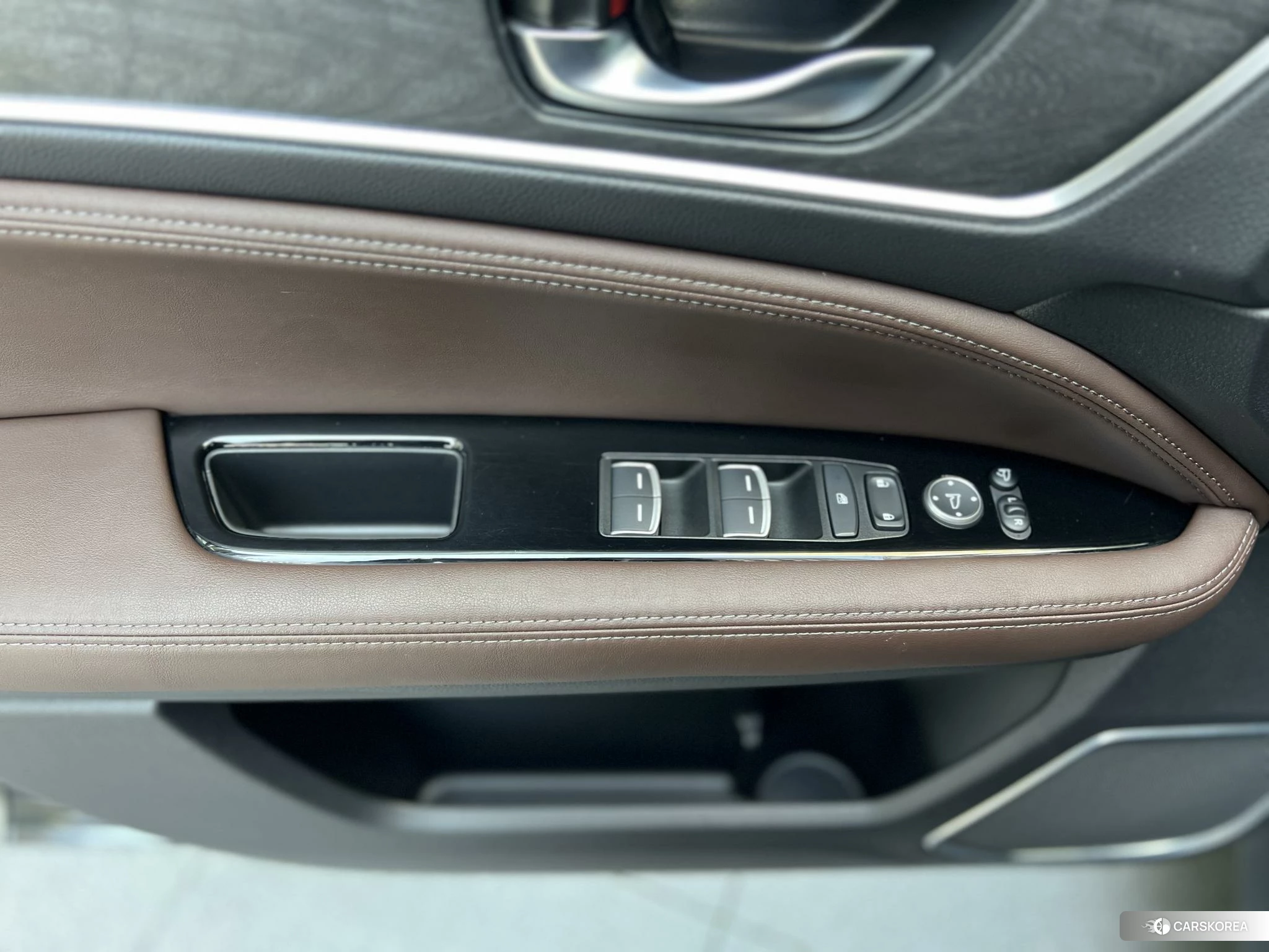 Honda UR-V id 4498935 из Китая 17