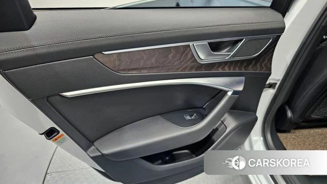 Audi A6 (C8) id 4529231 из Кореи 17