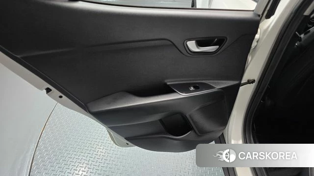 Kia Stonic id 4672833 из Кореи 17