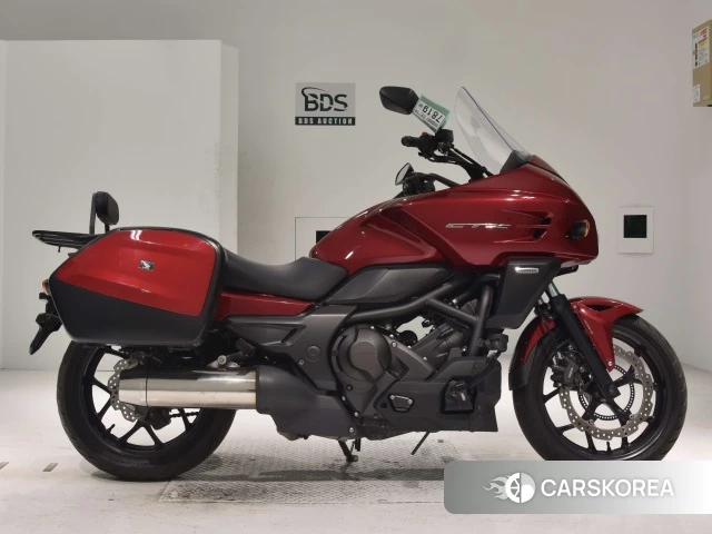 Проданный Honda CTX700 DCT 2015 из Японии