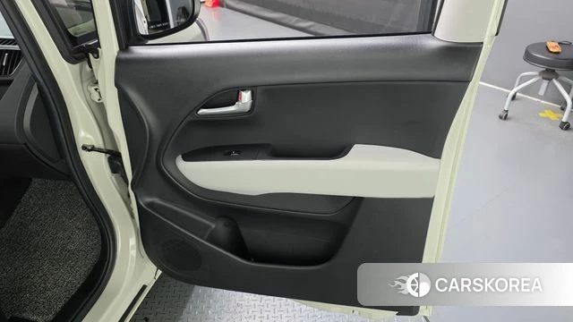 Kia The New Kia Ray id 4500016 из Кореи 17