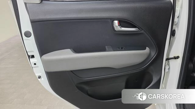Kia The New Kia Ray id 4958387 из Кореи 17