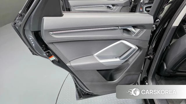 Audi Q3 (F3) id 4187806 из Кореи 17