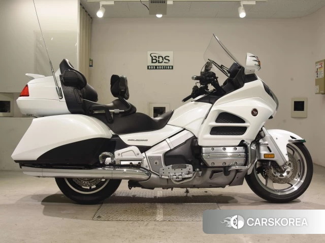 Проданный Honda GL1800 2017 из Японии