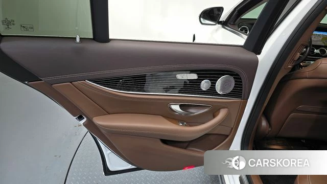 Mercedes-Benz E-Class W213 id 4430623 из Кореи 17