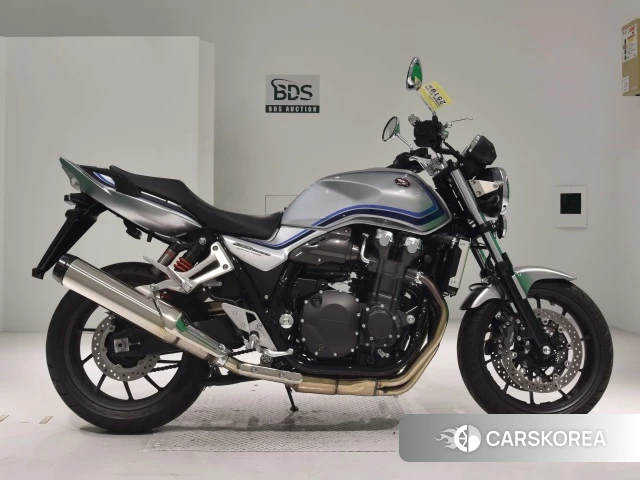 Проданный Honda CB1300SF 2023 из Японии