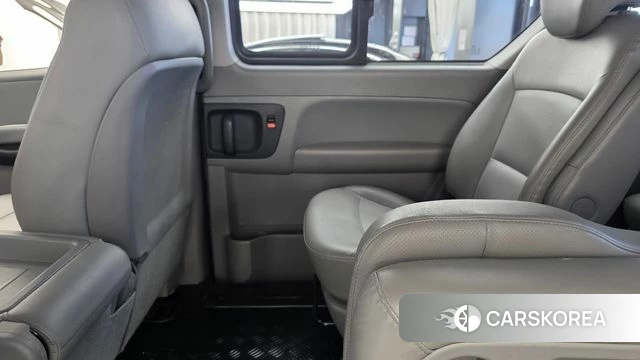 Hyundai The New Grand Starex id 4900229 из Кореи 17