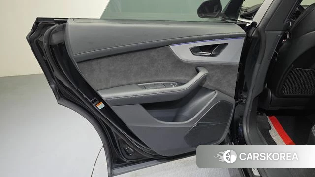 Audi Q8 (4M) id 4195809 из Кореи 17