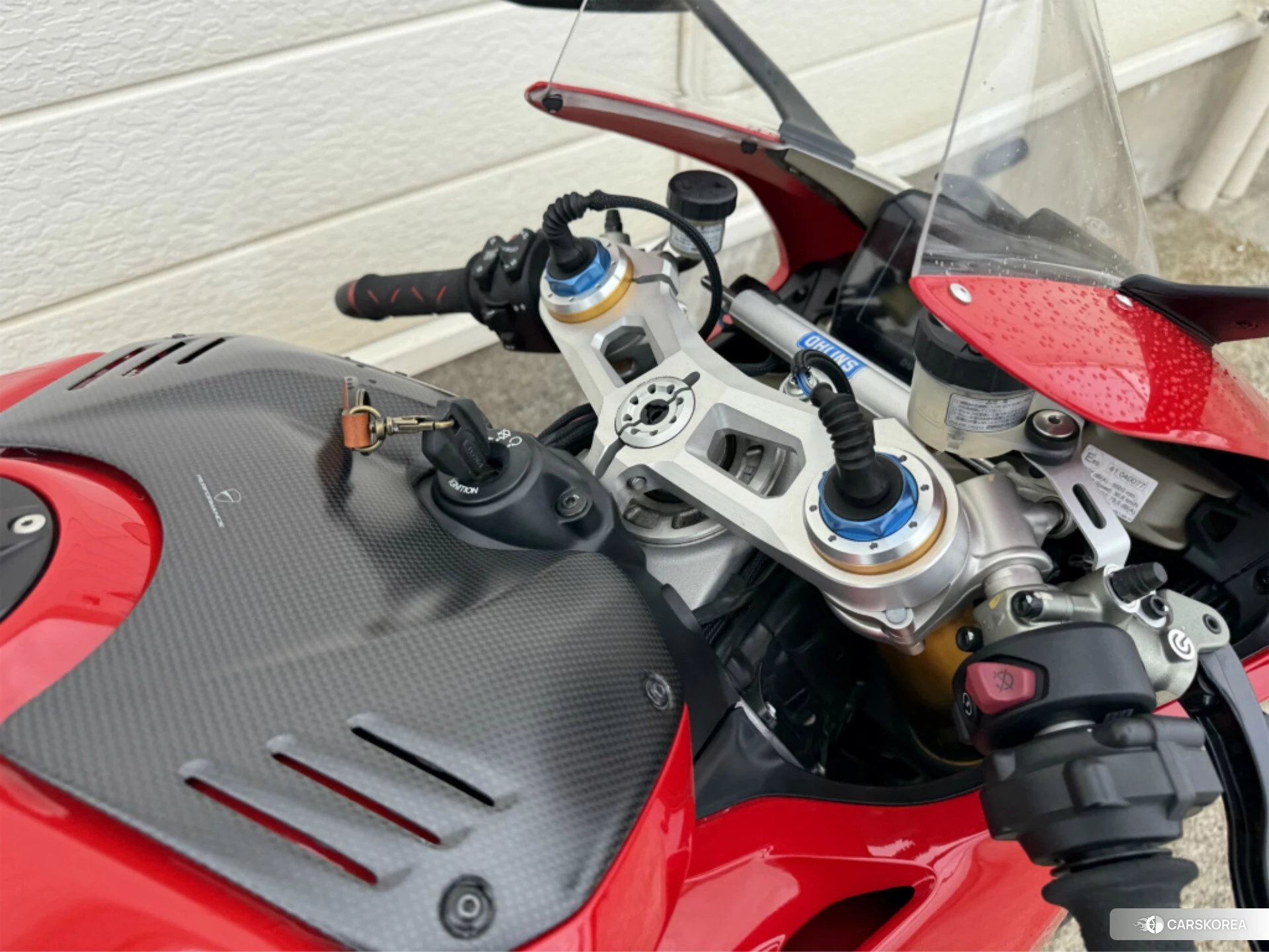 Ducati PANIGALE V4 S id 4373915 из Японии 17