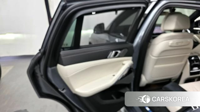 BMW X6 (G06) id 4291677 из Кореи 17