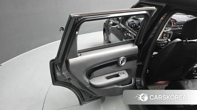 Mini Cooper Clubman id 4196739 из Кореи 17