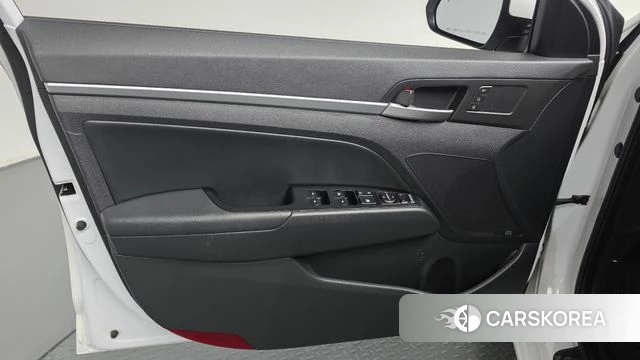 Hyundai The New Avante AD id 4895457 из Кореи 17