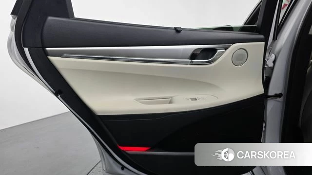 Hyundai The New Grandeur IG Hybrid id 4749988 из Кореи 17