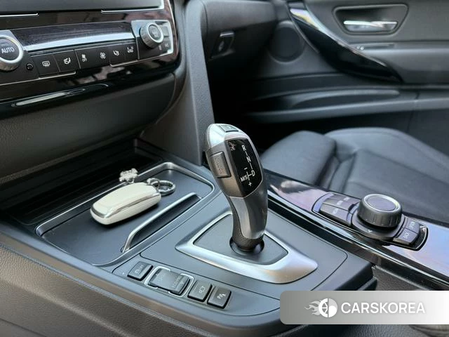 BMW 3 series GT id 3857922 из Китая 17