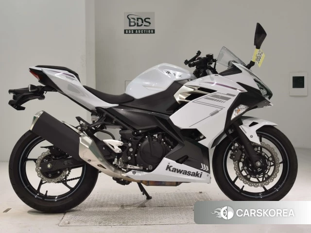 Проданный Kawasaki NINJA 400 2023 из Японии