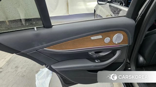 Mercedes-Benz E-Class W213 id 4573970 из Кореи 17