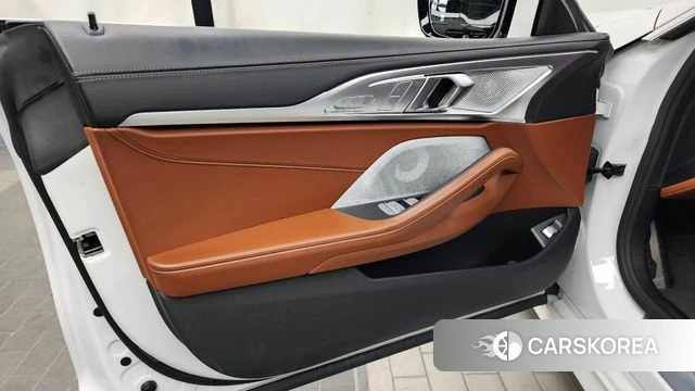 BMW 8 Series (G15) id 4202580 из Кореи 17