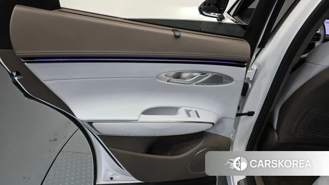 Genesis GV70 id 4456393 из Кореи 17