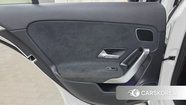 Mercedes-Benz A-Class W177 id 4578577 из Кореи 17
