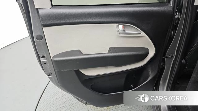 Kia The New Kia Ray id 4905132 из Кореи 17