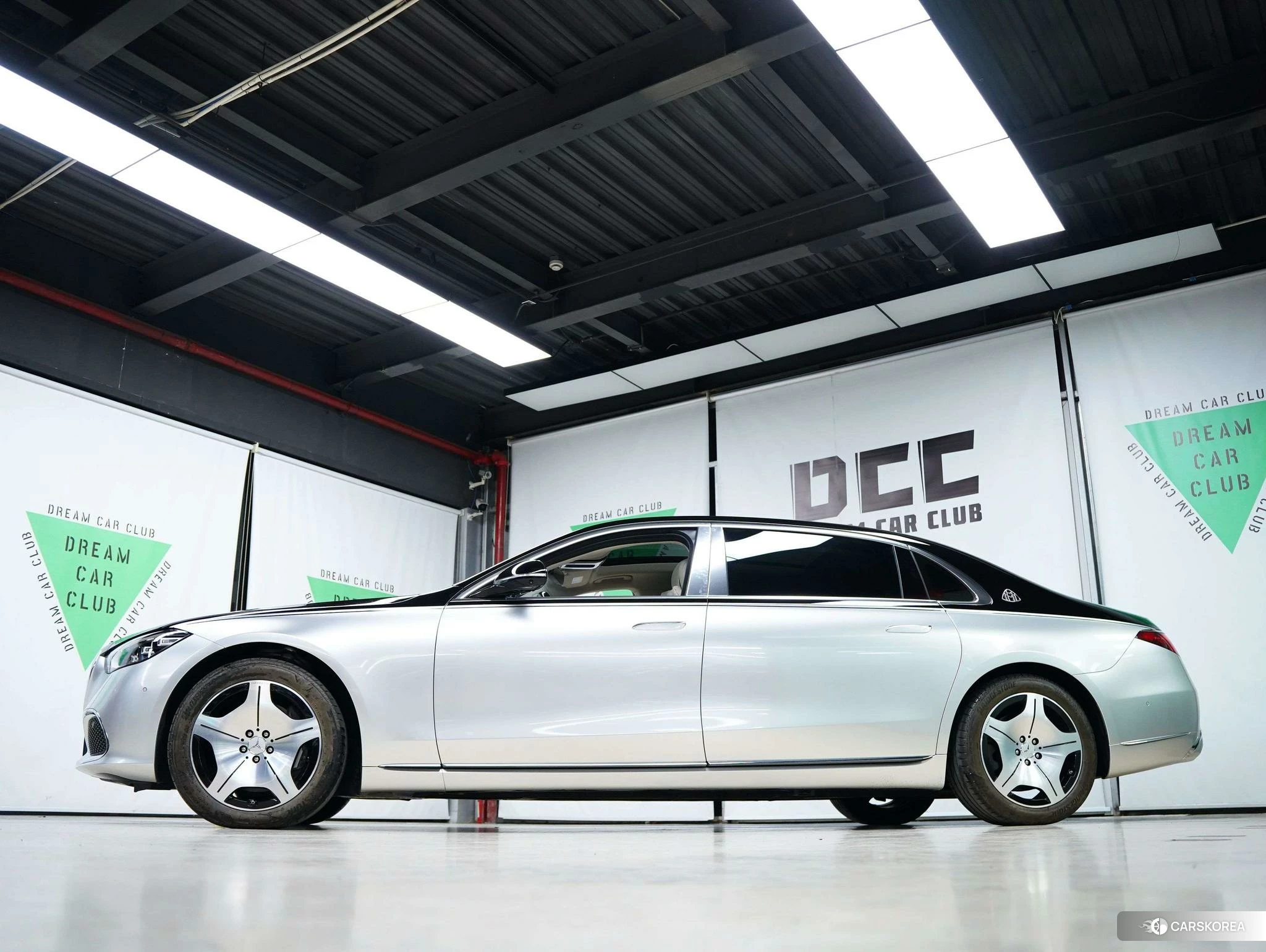 Mercedes-Benz Maybach S-class id 4512386 из Китая 17