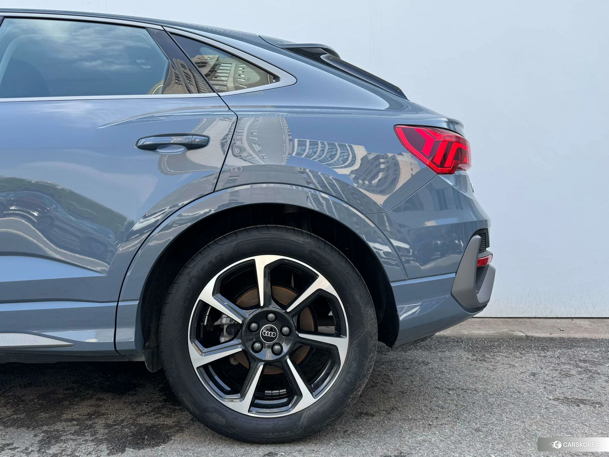 Audi Q3 Sportback id 4479331 из Китая 17