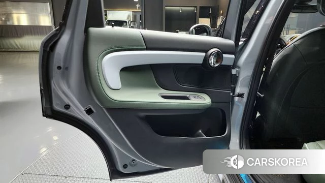 Mini Cooper S Countryman id 4337629 из Кореи 17