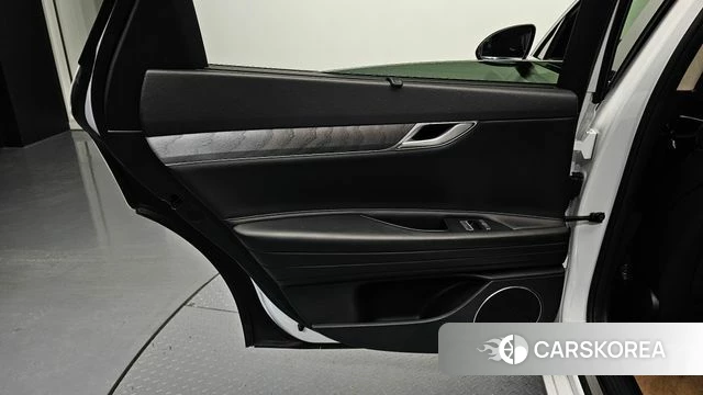 Genesis G80 (RG3) id 4585878 из Кореи 17