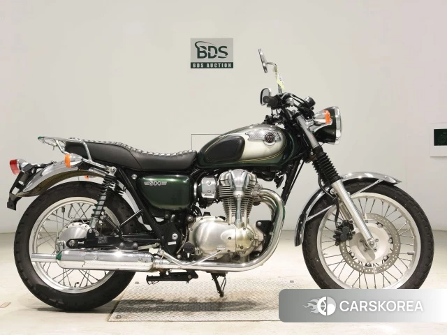 Проданный Kawasaki W800 2011 из Японии