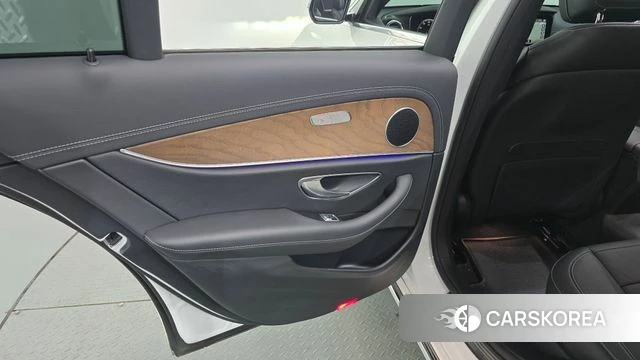 Mercedes-Benz E-Class W213 id 4444231 из Кореи 17