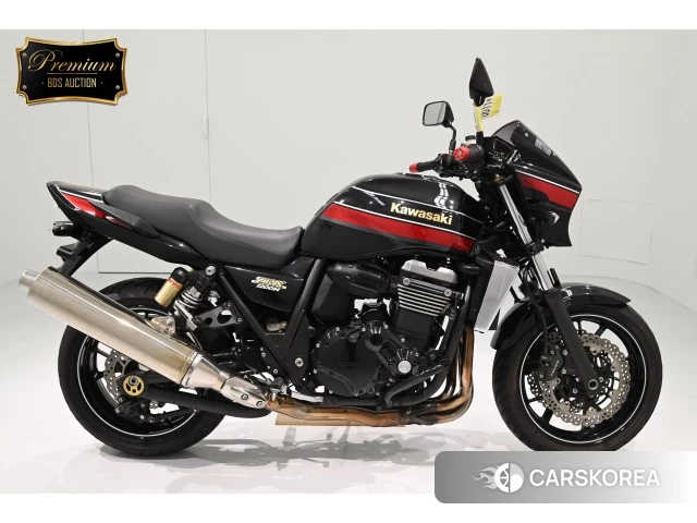 Проданный Kawasaki ZRX 1200 2015 из Японии