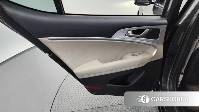 Genesis G70 id 4447044 из Кореи 17
