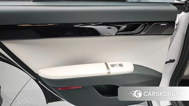 Hyundai Grandeur Hybrid (GN7) id 4916539 из Кореи 17