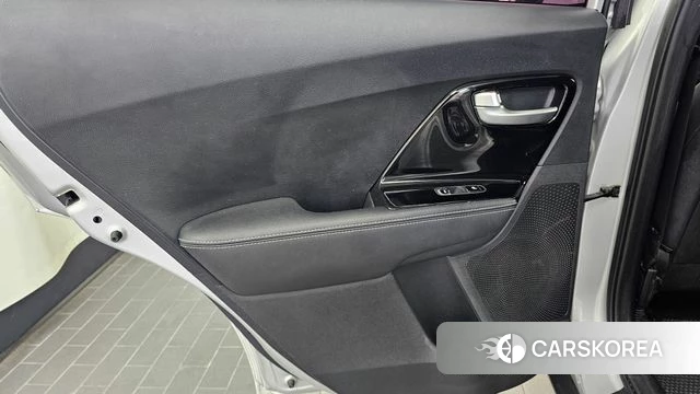 Kia Niro id 4760469 из Кореи 17