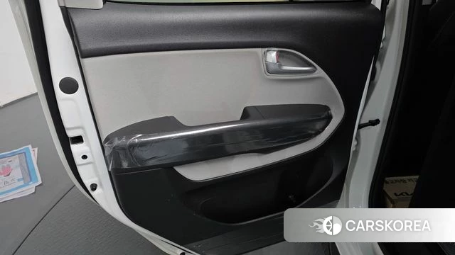 Kia The New Kia Ray id 4724801 из Кореи 17