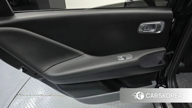 Hyundai Ionic 6 id 4517359 из Кореи 17